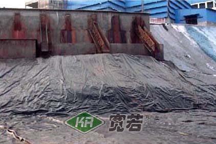 尾礦應(yīng)急池池防滲